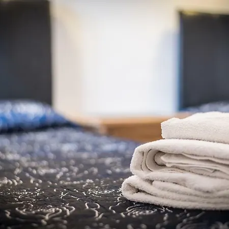 Victoria Court Modern 1 Bed Cristianos Tenerife Appartamento